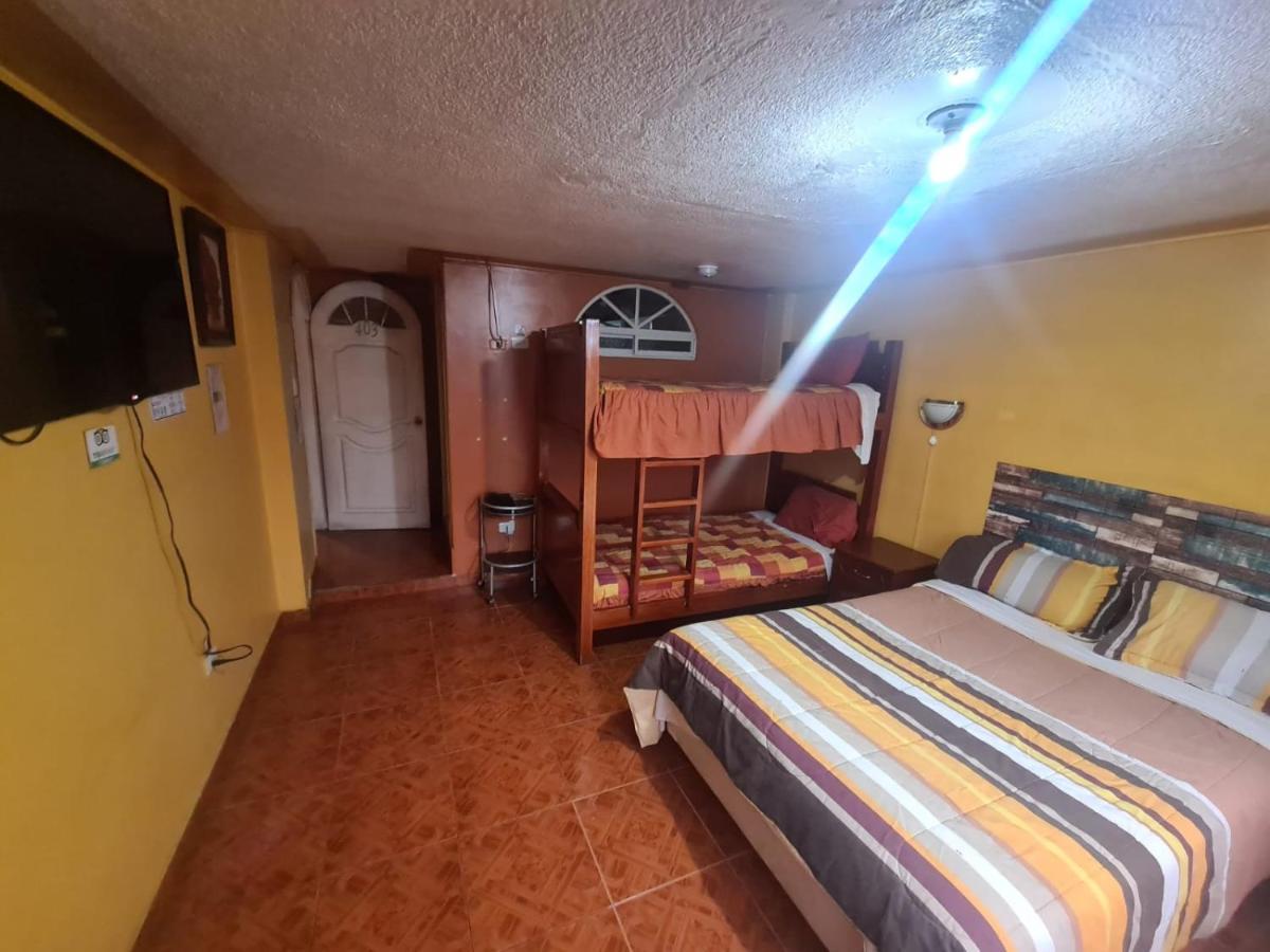 基多 Hostal Miguel Angel酒店 外观 照片